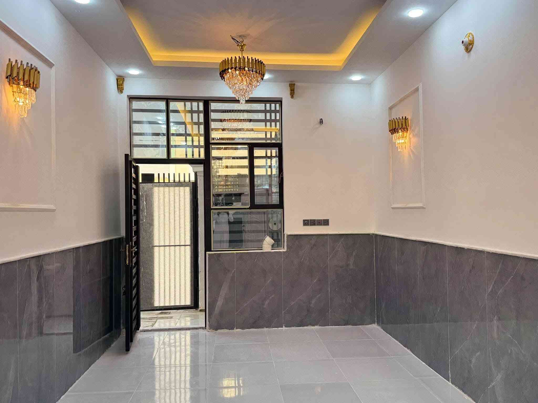 🏠 للبيع دار سكني مميز – حي النداء 
       البيت فارغ  جاهز للسكن 
📍 الموقع: حي النداء – مجمع بيتي الثاني 
📌 قريب جدًا من شارع مجمع السلطان 
⭐ موقع ممتاز جدًا وسهل الوصول

📐 المساحة: 100 متر
🏢 الدار: طابق ونص
🏘️. عدد الغرف:   2
✨ بناء مميز وحديث
🔹 تصميم عصري ومواصفات حديثة
🔹 موقع مرغوب وقريب من الخدمات والشارع العام

💰 السعر: 85مع المجال 

📞 للاستفسار والتواصل:  ***********
