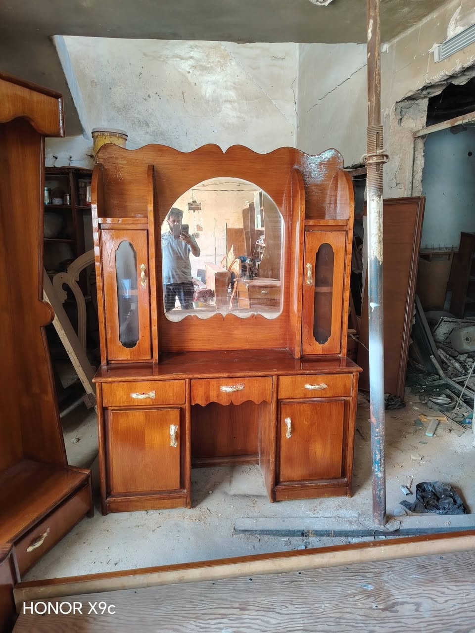 #للبيع 
غرفه حطاطه مكتبه السعر 425
غرفه حطاطه توج السعر 375
سرير طفل حطاطه السعر 50
جربايه نفرين السعر90

العنوان 
الأنبار ا_لرمادي _التأميم القادسيه الثانيه _مقابل مدرسة زين العابدين الأهليه_ مجاور حدادة البركه
اللتواصل 
***********
***********
