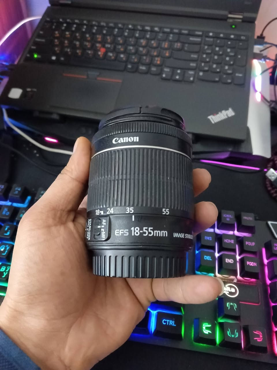 للبيع كاميرا Canon EOS 750D
🔹 عدسة أصلية Canon EF 50mm f/1.8 STM
🔹 تصوير عالي + فيديو Full HD

📦 الملحقات: بطارية، شاحن، غطاء، ستراب
✅ نظيفة جداً استخدام خفيف
✅ جاهزة للاستخدام

💰 السعر: (ينذكر) قابل للنقاش
📲 للحجز: خاص أو واتساب ***********
