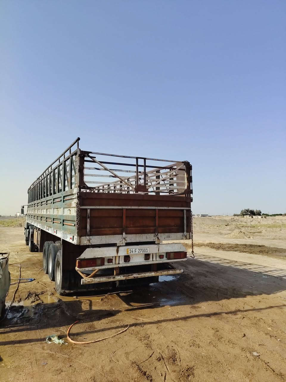 عربانه للبيع المكان بغداد ***********
