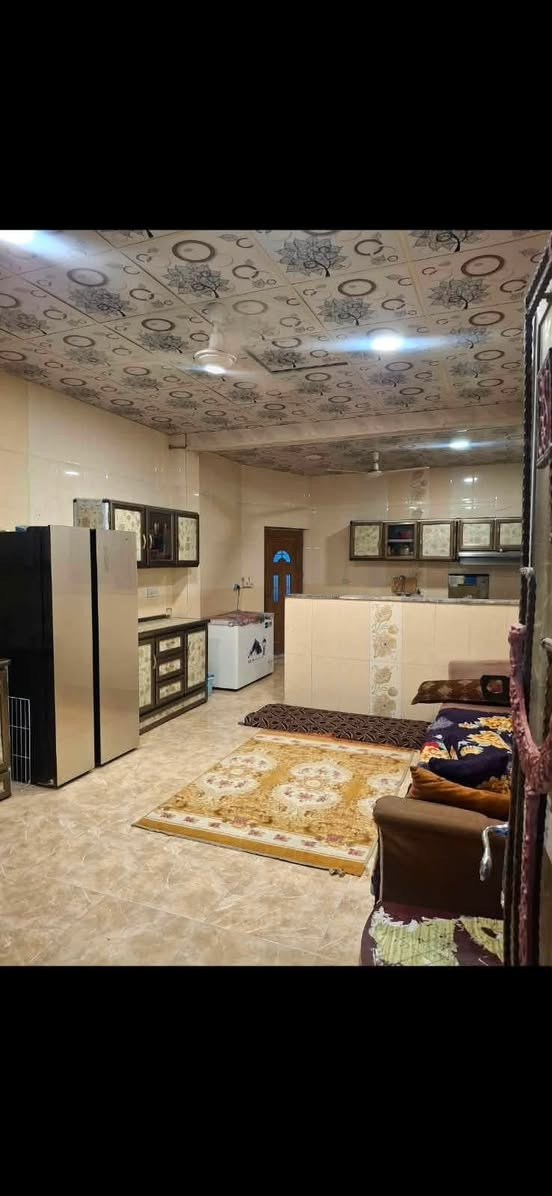 دار للبيع بالديوم بناء فول مال جناي شرط
منطقة 11 الف 

المساحة 315م 
وجه 10.5 ونزال 30
5 غرف نوم 
بناء جناي وفول 
ويرهم مراوس بقطعة مع فرق 
سبب البيع محتاج فرق 

***********
