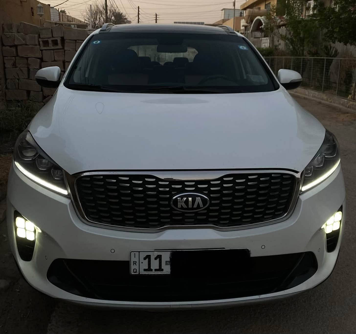 سلام عليكم
سورنتو 2019
كفالة عامه من البارد والتبديل والصبغ 
فول الفول 
محرك كير كفالة 

رقم بغداد الدولي بأسمي 

الموصفات سايد بريك بصمه كشنات جلد كشنات كهربائي اثنين
بنراما ٣ طبكات حساس تحذير عند الاقتراب امامي وخلفي  كشنات جلد 
لد دعاميه 
 اصندوق كهربائي 6 سلندر 3500 3 قطع تبريد 7 راكب ليد امامي ليد خلفي كامري خلفيه شاشه كيبره حساس خلفي حساس امامي التحكم بمستوى الإضاءة لايتات زينون بصمه تشغيل بصمات أبواب الكشنات الاماميه كهربائي يدات ترحيب يدات نيكل ويل كروم مري جانبيه شفط اشاير ترحيب فتح المري عند الاقتراب بردات خلفيه
ثلاث قطع تبريد وباقي مواصفات معروفه 

ما عجبك السعر ان شاءالله تحصل احسن منها وربي يوفقك 

مكاني بابل السعر 240
الاستفسار على الرقم ***********
