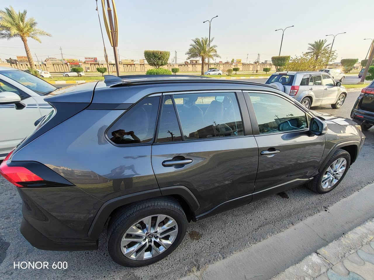 * اللون رصاصي 
* الموديل 2023
* حجم المحرك: 2.5L (بانزين)

* فتحة سقف
* شاشة كبيره
* بصمة
, تشغيل عن بعد 

* صندوق شفط كهربائي
* كشن السائق والراكب الامامي تدفئة
* استيرن هيتر
، سمعات JBL  مع دمام بالصندوق

* هاند بريك بصمة
*  اوتو هولد Auto Hold

* رادار امامي (تحديد مسار)
* رادار جانبي (نقاط عمياء)

* نظام : Eco
* نظام : Normal 
* نظام : Sport
* كرسي السائق كهربائي
 *كرسي السائق خزن
*كشنات جلد 

*كشاف ضبابي
*ويل 19 انج
~ حساسات اماميه وخلفية

*السعر 232
رقم  الهاتف: ***********

حادث جاملغ وبنيد صبغ( سطحي بدون دواخل او  شاصي
راديترات بلاديه).
