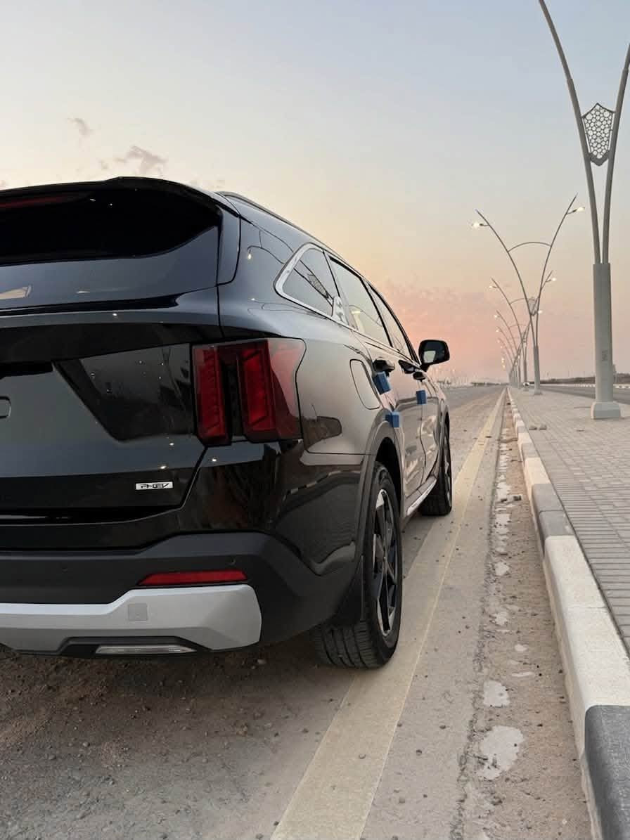 كيا سورنتو 2025 PHEV
السيارة نظيفة وضررها خفيف سنوية اصدار جديد باسمي 2025 
رقمها بصرة 
السيارة نظام ملكي ست مقاعد تمشيك على الكهرباء فقط 50 km 
كهرباء وبنازين تمشي 800 km السيارة حلوة ومواصفاتها تخبل تدفئة مقاعد كار بلي مقعد السايق كهربائي انظمة تحكم انظمة قيادة للاستفسار التواصل وتساب فقط على الرقم 
***********
