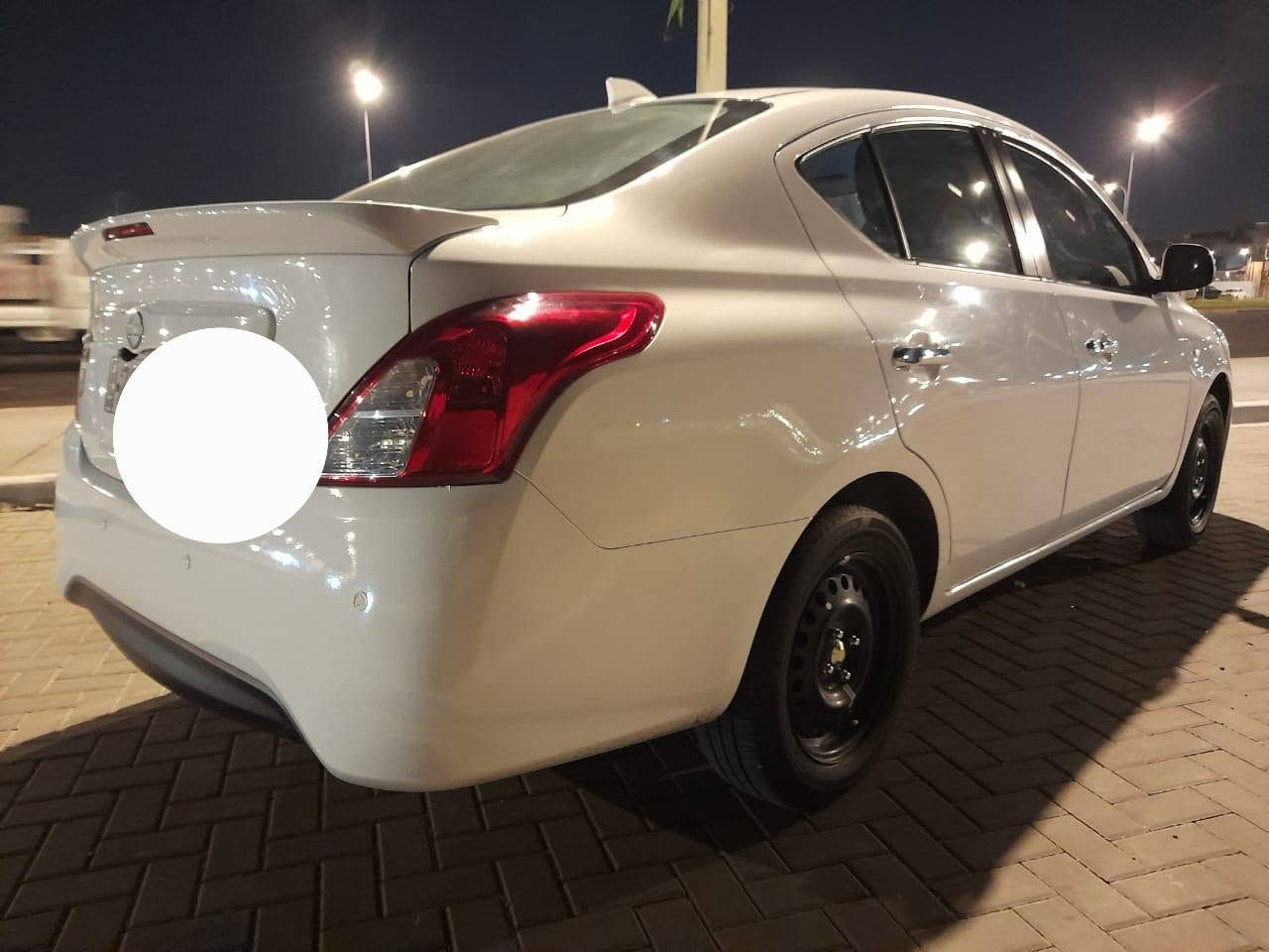 نيسان سني 2024 اربيل رقم انكليزي
كفاله عامه سياره جديده 
ماشية 48 فقط
السعر 127
موبايل ***********
سيارة هندية بليته لون ازرق
سياره احلى من الصور البصرة, العراق
