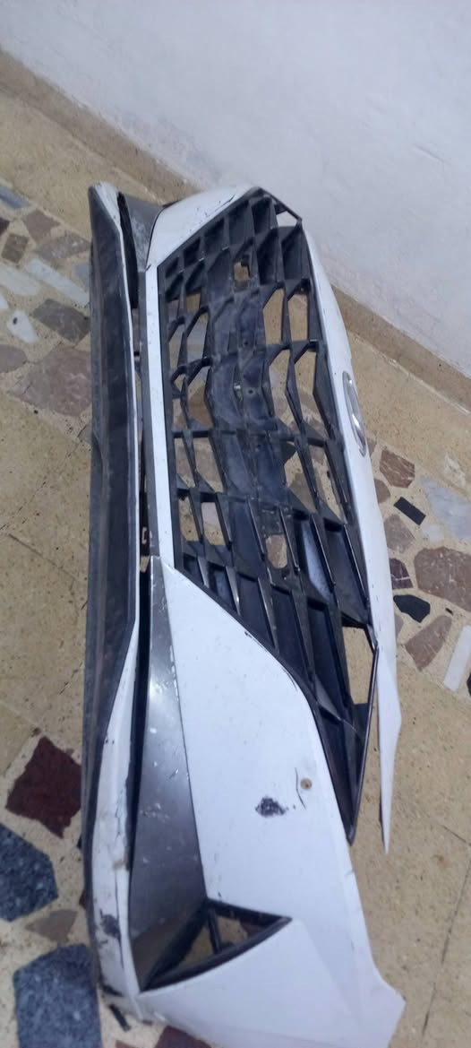 السلام عليكم دعاميه النترا موديل 2022 خليجي اصلي بيه ضربه فقط من جوه تصليح فايبر ‏‪***********‬‏
