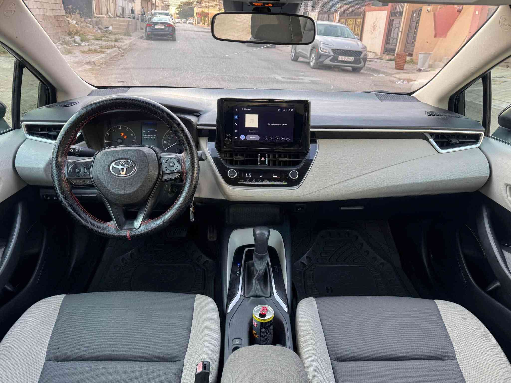 Toyota .corolla

موديل 2023
فئة LE..المرغوب 
حجم المحرك .2000
لون ازرق
وارد امريكي  
ماشية 50 mi
مواصفات LE معروفة 
شاشة كبير
كامرة
تحكم استيرن
بلوتوث 
واير ليس
تحديد سرعة
سنويه هزه براد جديد لحد 2030 
بطاقة بانزين موجود 
تحويل وكاله شرط ثاني يوم 

ضرر سيارة موضوح بل منشور سونار مع رقم شاصي
  5YFB4MDE9PP018636
كير محرك شرط بدون صرف و بخار 
حجر بلادي  
مكان سيارة 🚗 كركوك 
الرقم: *********** كركوك, العراق

