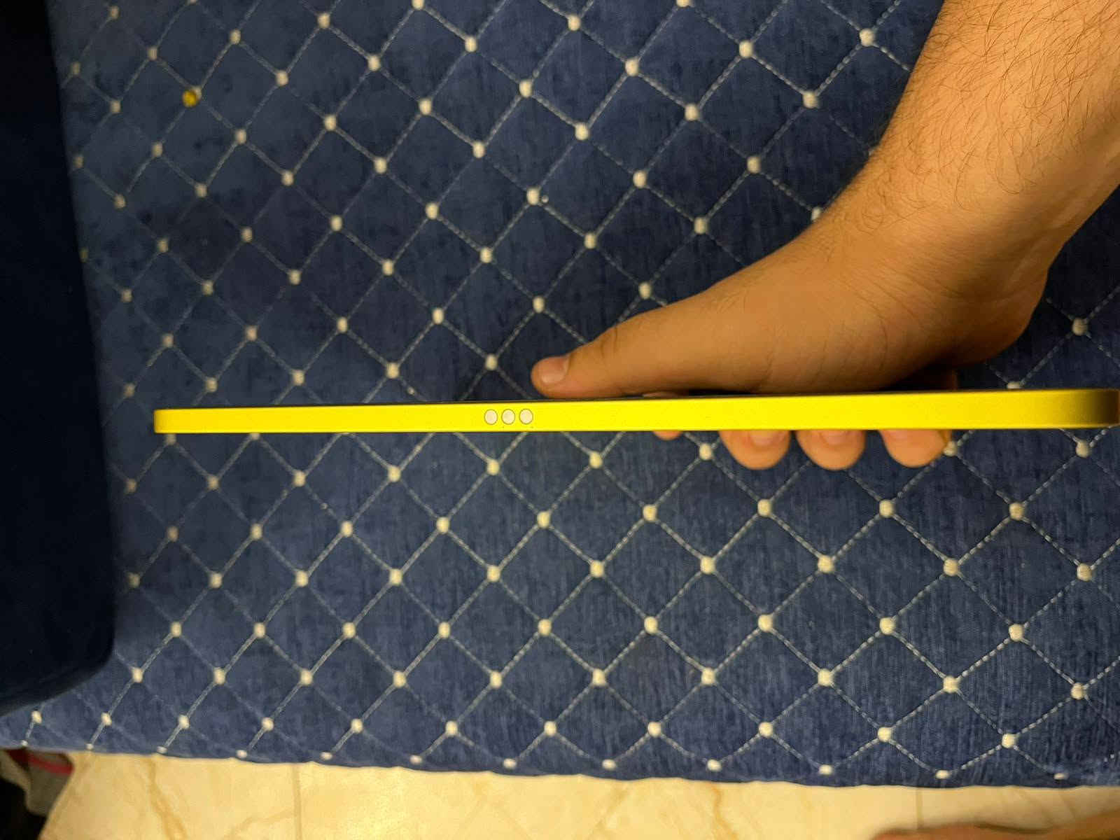 ايباد ١١ • ١٢٨ غ.ب. • بطارية ٩٤٪