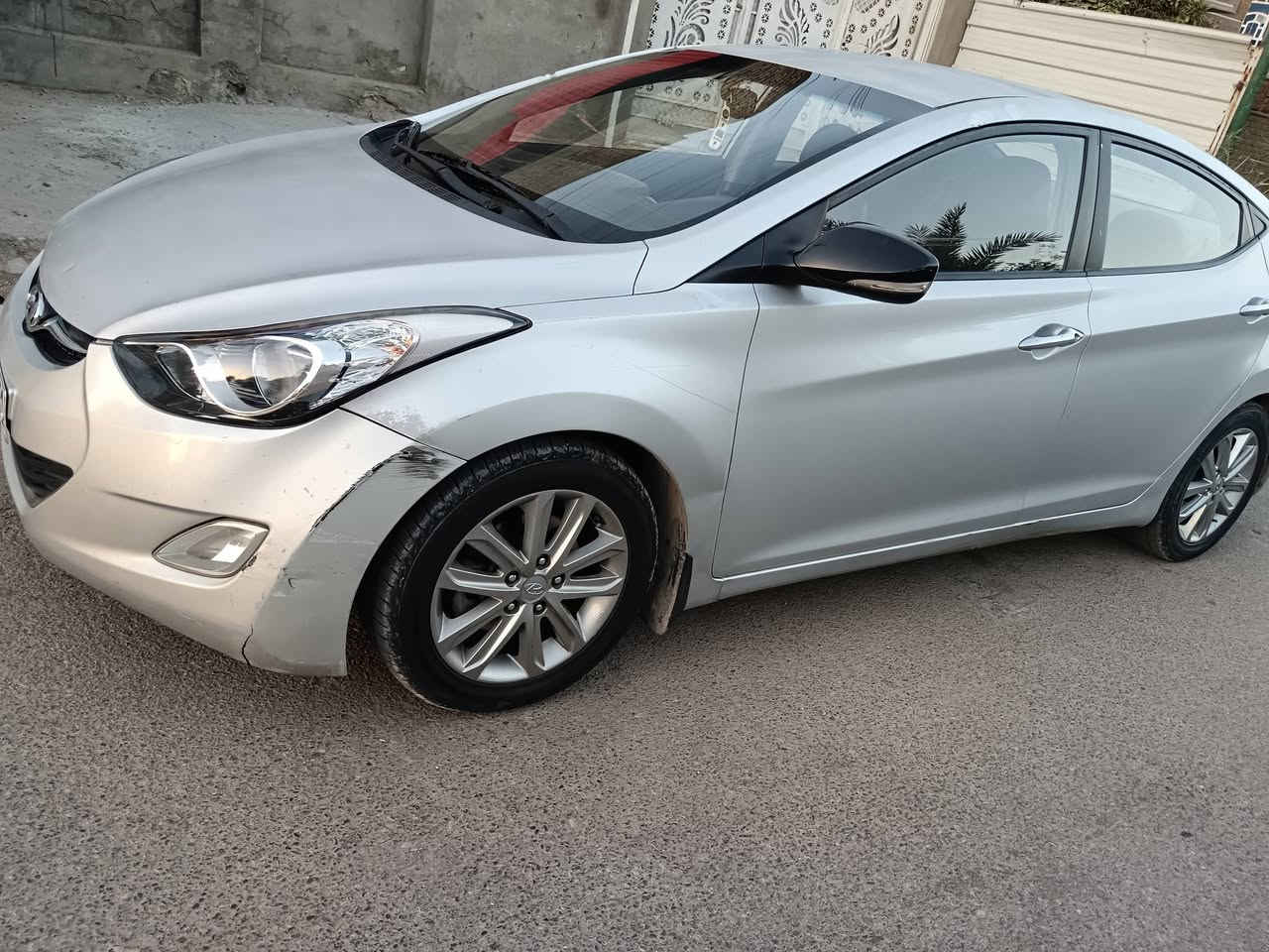 بريدسلام عليكم الانتره 12 سياره بيهه صبغ بيهه سونار جديد كير مكينه خير من الله 1600 جيتي تبريد جديد تخم تاير سياره جاهزه 85بيهه مجال قليل بغداد البلديات ***********
