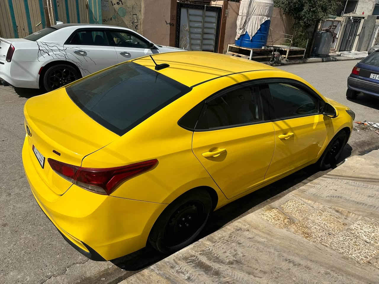 السلام عليكم
اكسنت 🚕

وارد امريكي 🇺🇲 

موديل 2019✋

رقم نينوى 🙋 

كاربون بانزين ⛽ 

هيئه وغرامة صفر 🚦 

شرط التحويل 🚦 

محرك وكير شرط 👋 

محرك GDi وكير AT

طخم تاير طخم امامي خلفي جديد 👋 

📢ظررها جملغ الخلفي اليمين￼￼￼￼￼ وقبق صندوق 

وبيها تلقيطات مال تكسي وكدام العين 👀 

🛑#السعر 117💸 وبيها مجال 

***********📱اسيا📞
