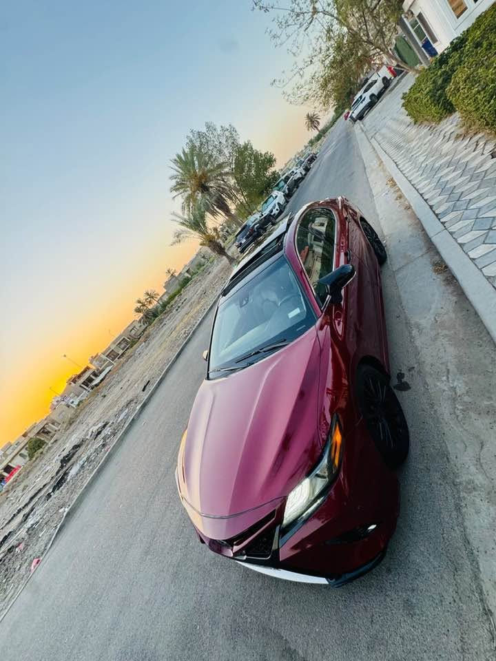 ￼ 2018 TOYOTA CAMRY-XSE
نويوتا كامري (xle) موديل2018   
رقم بغداد ابأسمي
اللون : ماروني شذره 
عداد المسافة : 68الف ميل
حجم المحرك : 4) 2.5L.سلندر) 
ملاحطة حادث السيارة
صبغ جاملغ وطرف البنيد  وجاملغ خلفي كلير امريكا و هلال الجاملغ الخلفي 
المواصفات : XLE

فتحه بانوراما 
كشنات كهرباء
داخل جلد اسود
ويل حجم(18)
شاشة كبير لمس
شحن واير ليس
كاميرا
ابواب بصمة
دخول ذكي
هاند بريك بصمة
(AUTO HOLD) اوتو هولد
(AUTO START) اوتو ستارت 

المرايه الوسطيه بيها تعتيم 
قياده نصف اليه يعني تعتمد على السياره الكدامها توكف وقوف تام و تحرك من جديد حسب السائق الكدامك 
سستم صوت (jbl) ودمام بلادي 
مانع تصادم (تضرب بريك وحدها )
كير (AT) عادي و اوتو 
(AUTO STOP) اوتو ستوب
رادار امامي (تحديد مسار)
تنبيه الخروج عن المسار 
رادار جانبي (نقاط عمياء)
رادار خلفي (التحذير من الاصطدام)
(ECO) نظام
(NORMAL) نظام
(SPORT) نظام
تحكيمات استيرن
تبريد مركزي
كشنات جلد
كشانت هيتر
كشنات كهربائي
لايتات لي LEDد عدسة زينون بيلادي
كلايتات لي LEDد بيلادي
سعر السياره 158 ورقه
تفاصيل اكثر الاتصال على ارقام التاليه
***********
