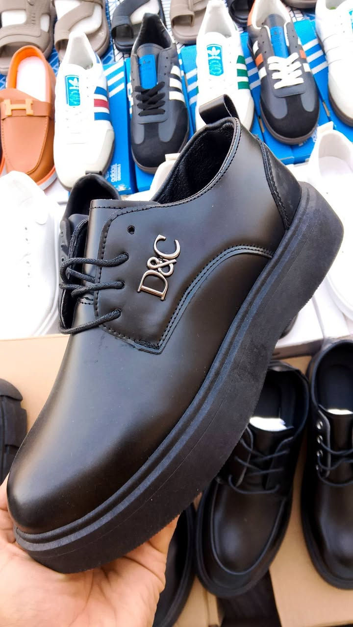 حذاء 👢رجالي جلد رسمي
40-44
12 زوج لون واحد 
سعر كارتون 145 الف
باقي موديلات متوفره تلي كرام 👇👇

https://t.me/gold99lraq
