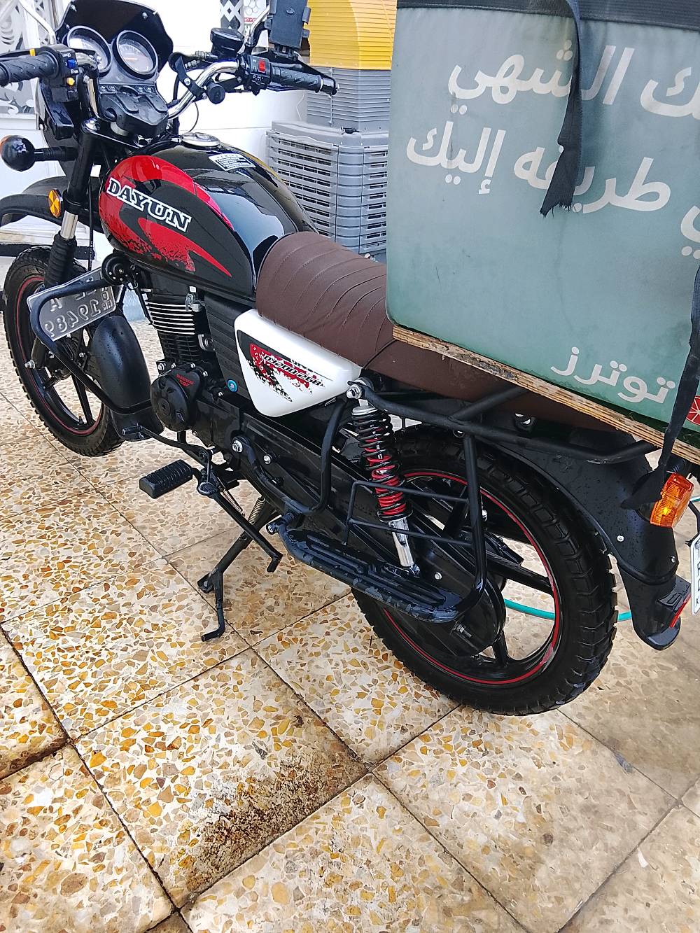 دايواند موديل 26 جبلي رقم اربيل سنويه باسمي

محركه خير من الله 200

دراجه اي نقص مابيه وله ملعوب برغي 

بعده ع مال شركه مصارله شهرين 

مكاني بغداد اي ستفسار ***********