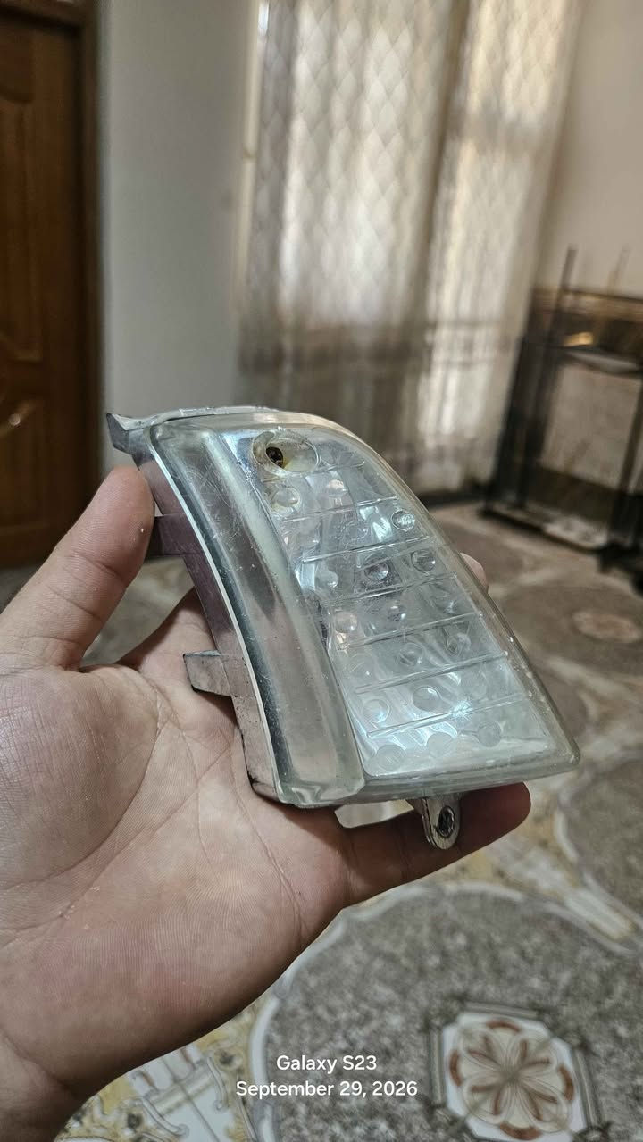 كفرات بوليس صفح بيض بلاديات ب٨
سبايدر عدله حديد ب٧
كابريتر ب٦
شيال بلادي ب٦
دبلات الواحد ب٥
اشاره بوليس تك وعلامه ياماها وجاملغ امامي متضرر ب٥ عمارة, ميسان

نص مكتوب في الصور:
- Galaxy S23
- September 29, 2026
- Galaxy S23 September 29, 2026
- September 25, 2026