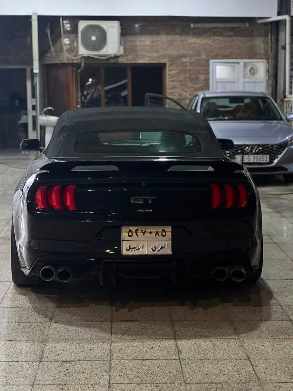سلام عليكم  
موستانك gt premium V8
سياره قطعتين صبغ فقط
محرك وكير ب الشرط 
ماشيه ٦٠ميل
السياره جديده كلش
 ترايها يخبل 
صدر حداديه جديد
مكان السياره كركوك 
شرط التحويل والغرامات 
***********
