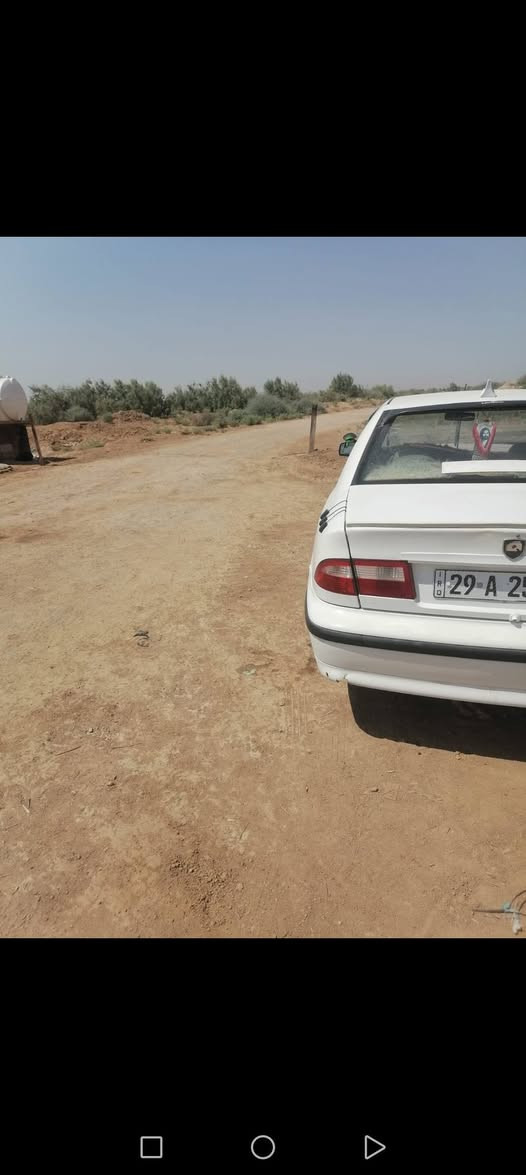 سمند للبيع مديل 10 رقم بغداد مشروع وطني

كير ومكينه خير من الله كير وتماتيك
بسمنه السياره تبريد خير من الله
السعر 35وبيهه مجال  حك جيتك
وتساب نتصال ***********

نص مكتوب في الصور:
- ٦٤٪ ١٠:٣٥ الحجي الآن رد