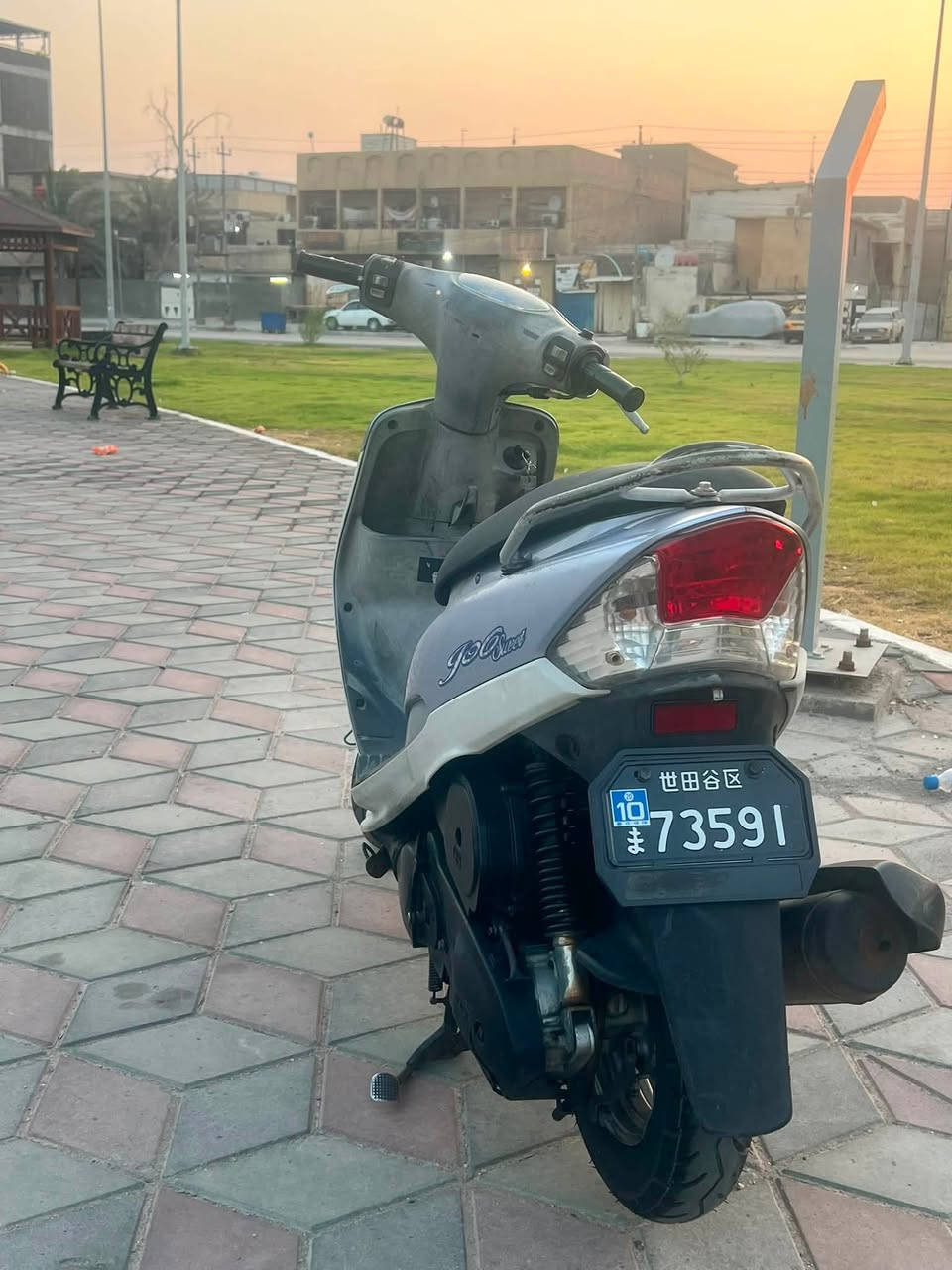 السلام عليكم دراجه ماكس قجمه للبيع سلف هندر كلشي شغال بيه الدراجه ما مفتوحه ما مفتوحه ما مفتوحه الكفرات كلهن ختم واحد ويه المكينه صصالي 3 اشهر من مطلعه من لرمبه السعر 800 وبيه مجال شي قليل 
***********مكان بصره جمعيات
