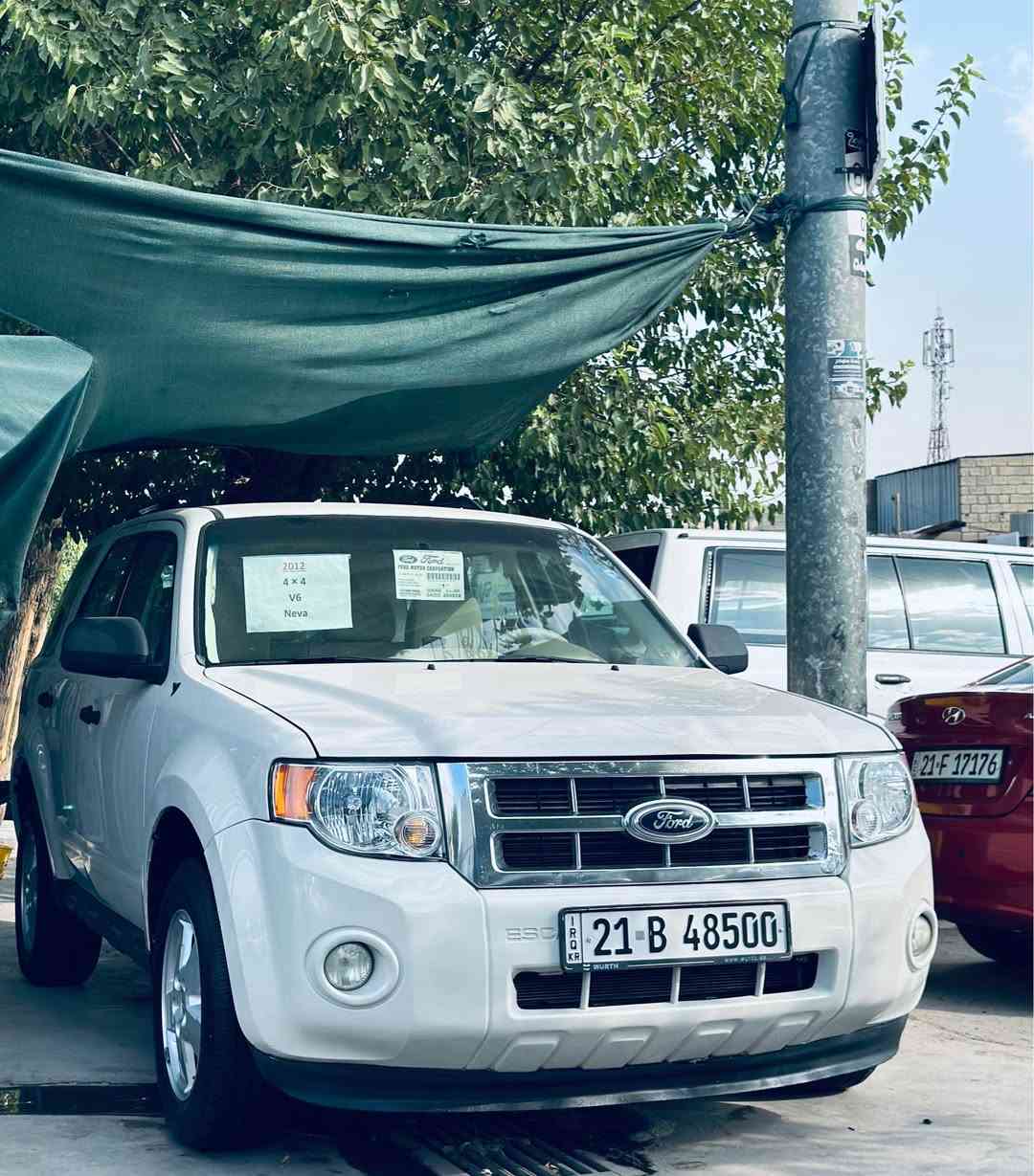 ‎فۆرت ائیسکیپ مۆدێل2012 6V بستۆنی دەبڵ ئەکسلە4*4
 یەك پەڵە بۆیاخی هەیە سیارەکە هەتا خوا حەز کات جوان‎ السليمانية, العراق

نص مكتوب في الصور:
- *********** - ***********
