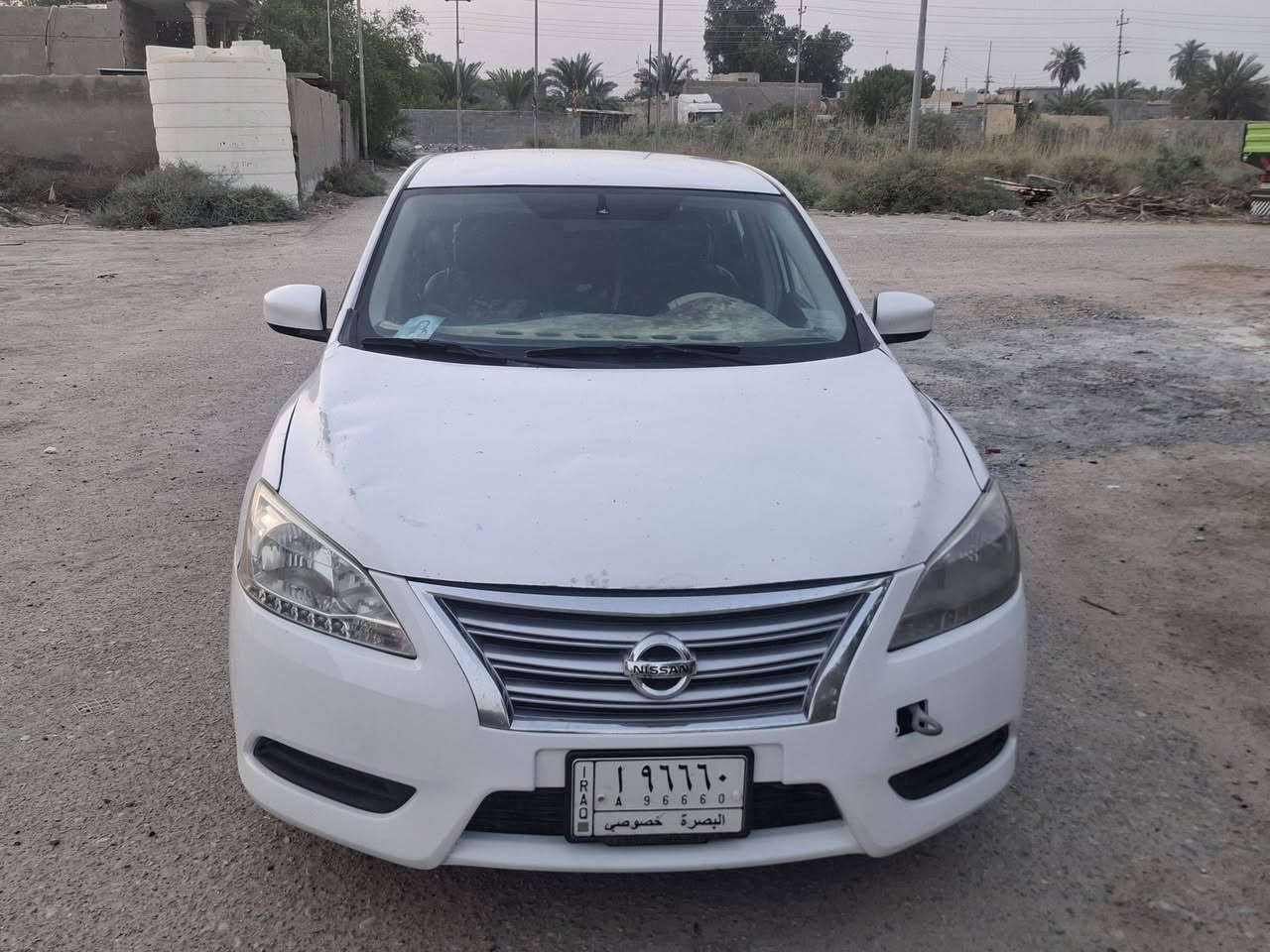 السلام عليكم 
نيسان سنترا خيليجي ياباني موديل ٢٠١٦ فقط بنيد طاير ومرجعينه بارد سعرها ٩٠ مكانها البصرة 
***********
