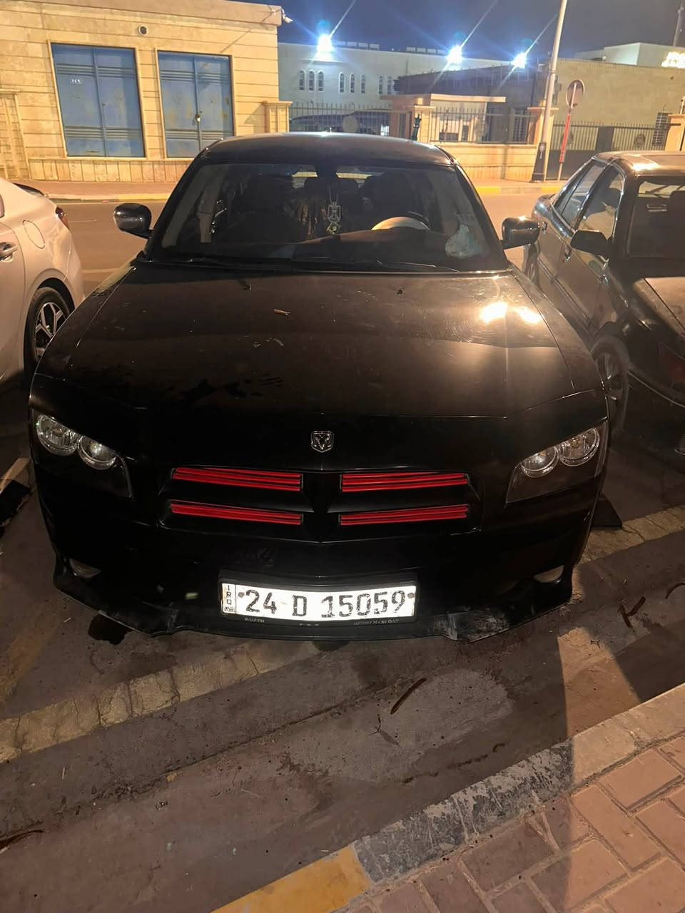 إسلام عليكم 

دوج جارجر أمريكي

 سياره 6 اسلندر 

محرك 3500

موديل 2007

تبريد ثلج 🧊 

البيع نقد 
 الموصل جانب الأيسر 
***********
