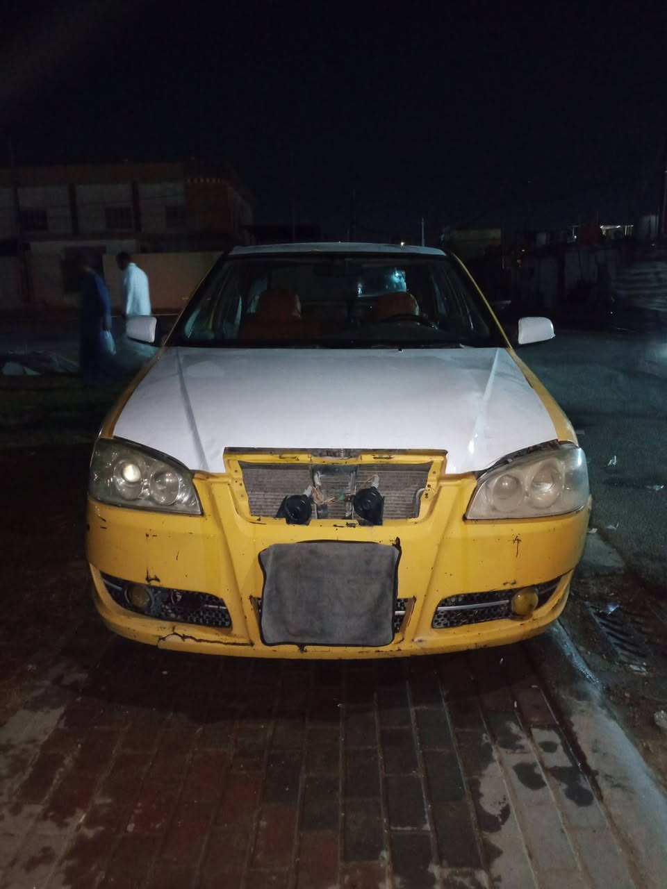 يالله 
شيري كوين 2009
مكينه او كير مكفوله 
تبريد ع سويج كهربائي كلها شغاله 
راعي موجود تخم تاير 
سعرها 10بيها مجال حك الجيه 
كربلاء حي الغدير 
***********
خاص او تساب موجود
