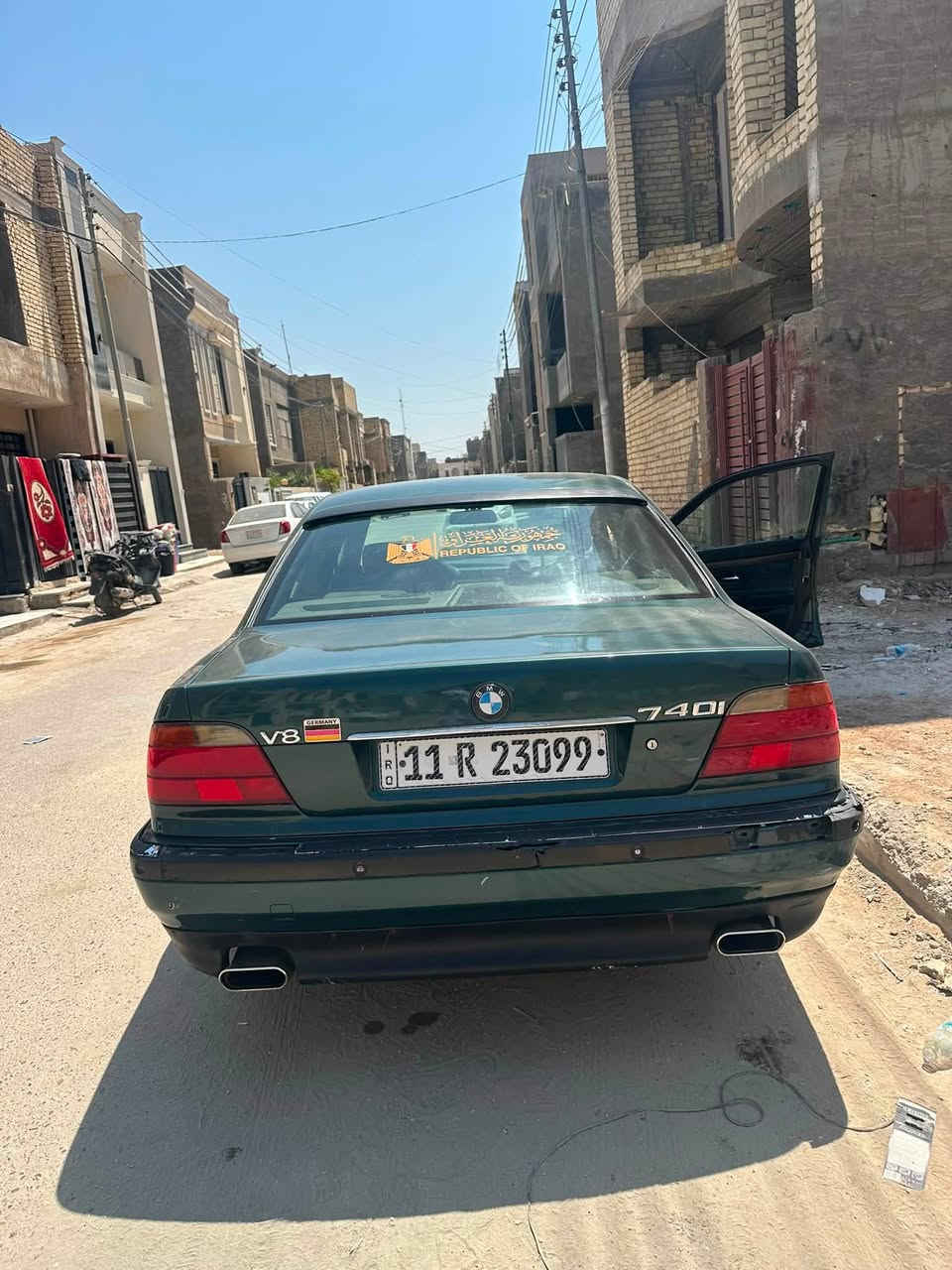 السلام عليكم من رخصه لادمن
بي ام 740 كاسحه موديل 95بيه ضربه بخشم الجاملغ لاييمن  وتصليح دواير خياسات 
وسياره نضيفه وحله كدام  العين رقم بغداد 
مكينه 8سلندر مكان بغداد بيع او مراوس ***********
