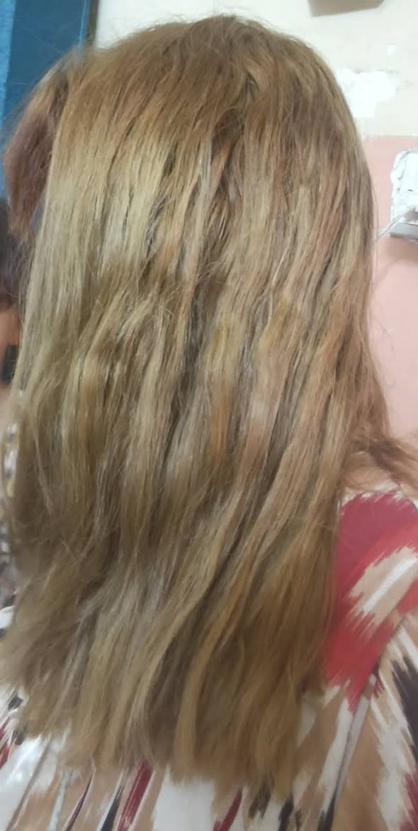 كل ماهو جميل تجدينه يمي
صالون أسينات يوفرلكم كل ماهو جميل وراحة لكي عزيزتي
حف قص شسوار تسريح معالج 
صبغ ميش 
تنظيف بشره 
كل هذا وباسعار مناسبه 
مكاني حله بكرلي الرابعه نزله دارم شارع المولدة 
للحجز راسلوني ***********
