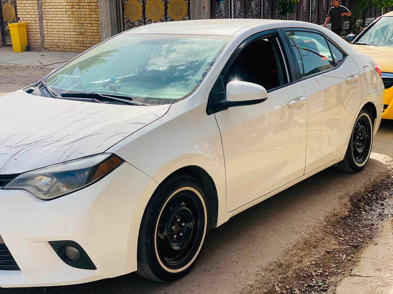 سلام عليكم لبيع
كورله امريكي ٢٠١٥
جاهزه صدر 
بيه تبديل ٣قطع
تايرات تخم جديد
تبريد جديد ❄️
كير مكينه خير من الله 
دوشمه ارضيه جلد كشنات دوشمه جديد
ويل تخم جديد
***********
وسعر ١١٥وبيه مجال
مكان سياره بغداد
بسمي سياره
