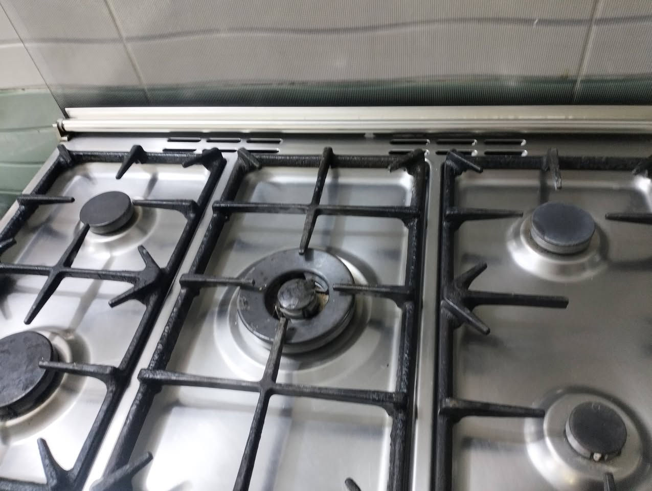 طباخ إيطالي نظيف للبيع
***********
