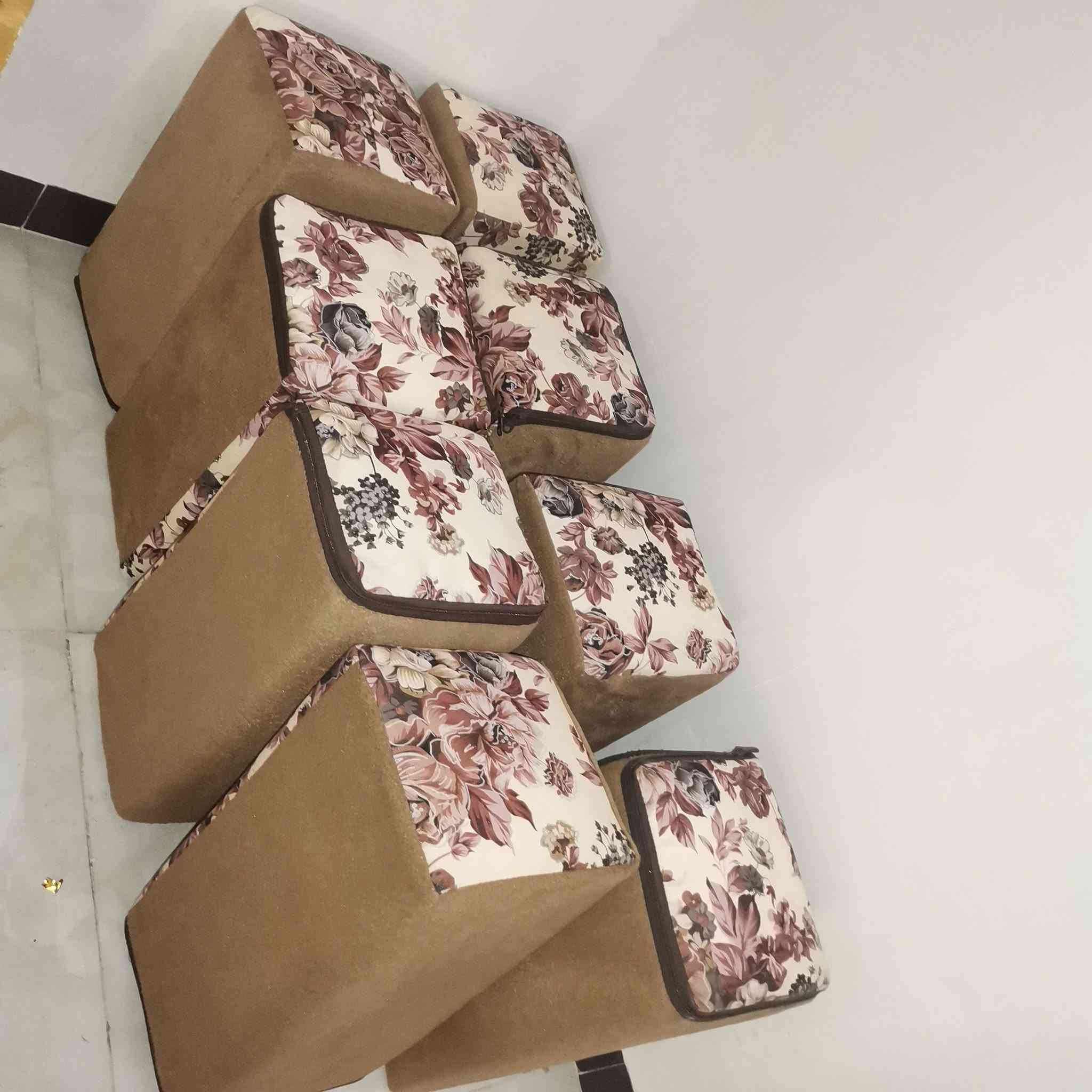 *********** طول ٤ونص ٢دوشك ٩مقاعد ٥٥الف
