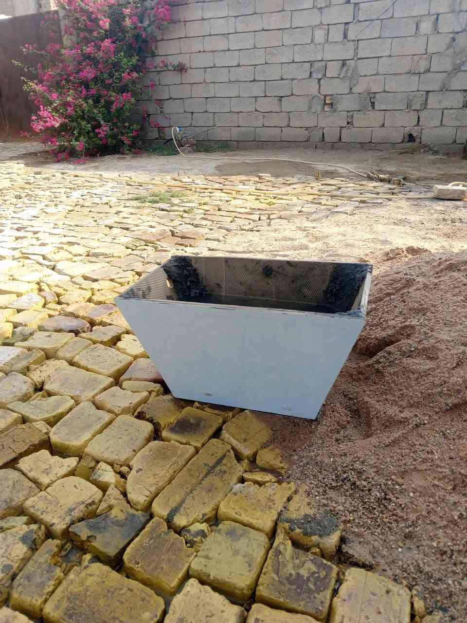 سندانه • بيت وحديقه • مقاس ولون