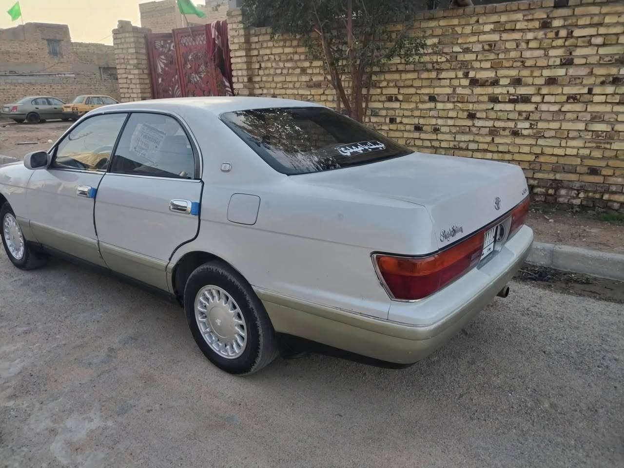 السلام عليكم ورحمه الله
للبيع بطه منفصل لون لؤلؤي موديل 1991 رقم بغداد ا () تحويل مباشر سنويه مجدده لل2028
گير ومكينه 2500 شرط النظافه السياره كفاله من العيب الشرعي والضربه والاصوليات والصبغ   السياره جاهزه من دواخل تخم تاير كهربائيات سنتر لوك  حداديه خير من الله السياره 
مكانها ميسان كميت  السعر 45 وبيها مجال للشراي 
للاتصال.....
***********
