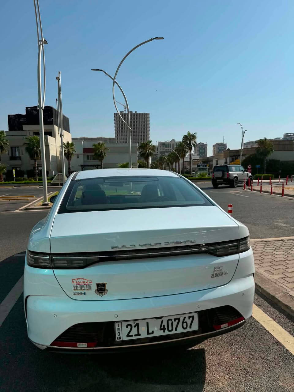 🚘 BYD destroyer 05| بۆ فرۆشتن 2025 🚘
17000km کیلۆمەتر ڕۆیشتووە

سەیارەکە زۆر جوان و خاوێنە وەک و خۆی ماوەتەوە

هیچ دەعم و پارچە بۆیاخێکی نییە

تةنها کەمیک  شوخت یان قنجێک لە سەیارەی رۆشتوو هەر هەیە 

گاعی،، حەریق، جانتای هەوا و پەنچەری لەگەڵدایە

بە یەک تانکی، تا 1200کیلۆمەتر دەڕوات

ڕەقەمی سلێمانی کراوە 

💰 نرخ138$ مةجاليكى برایانە 

ناونيشان اربيل 

***********
