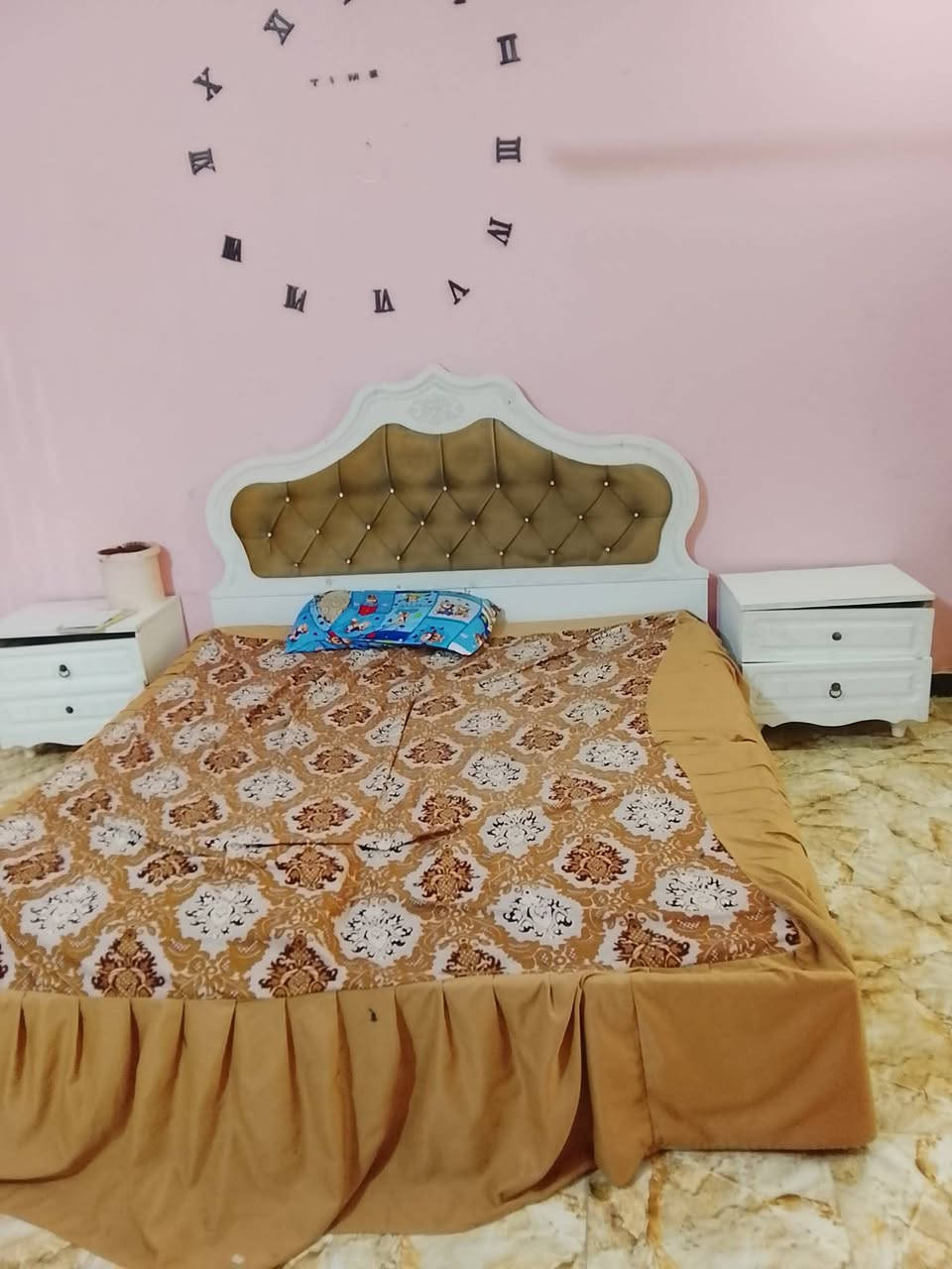 غرفه نوم كامله تركيه مستعمله السعر 750 وبيها مجال للاستفسار الاتصال ***********
