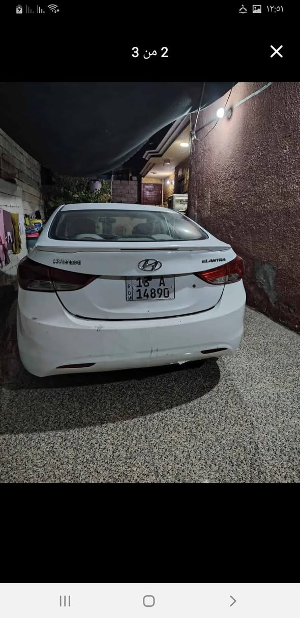 النتره للبيع بأسمي تحويل مباشر سنويه جديده  مكاني ديالى رقمهه ميسان تبريد فوال شاشه كامره لا ضرر ولا صبغ خليجي بيه طخطخات ٩٠ وبيهه مجال مكينه كير مكفول 
الرقم  : ***********

نص مكتوب في الصور:
- 3 من 3
- 2 من 3
