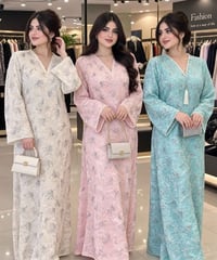 يعني الجمال والنزاكة واو❤️❤️  دراعة كيبور مشغول بلك دبل كلوش البطانه ح...