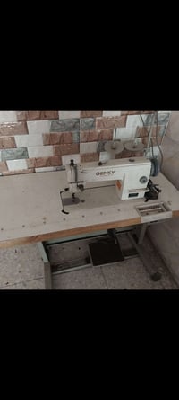 ماكنة خياطة نوع جمسي باب اول للتواصل الاتصال على الرقم 07702505084ali ...