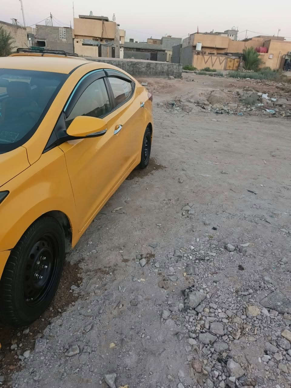 لنترا مضلع موديل 16 امريكي حادث جوملغ امامي وشويه بلبنيد مكان ديوانيه بسمي سعر ب 108 هاذا رقمي وذا اكو مراوس بحدث اراوس ***********
