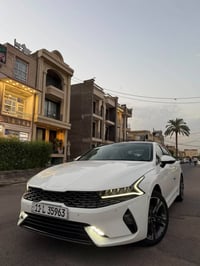 كيا K5 موديل 2023 خليجي السيارة بوضع الزيرو مكينة 2000 دوش المرغوب ماش...