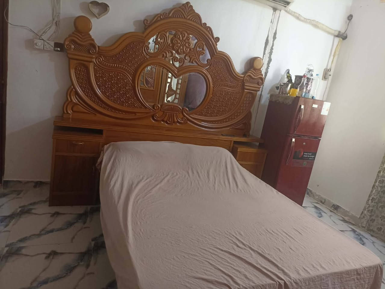 غرفه خشاب • نضافه • ٩٠/ب١٠٠