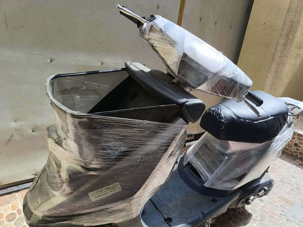 ماطور ياماها جديد مكينه كبس  صوت ناعم  سعر ١٤٥ الف وربي مجال قليل اي عيب مابي ماطور كله بل شرط هاذا رقمي ***********
