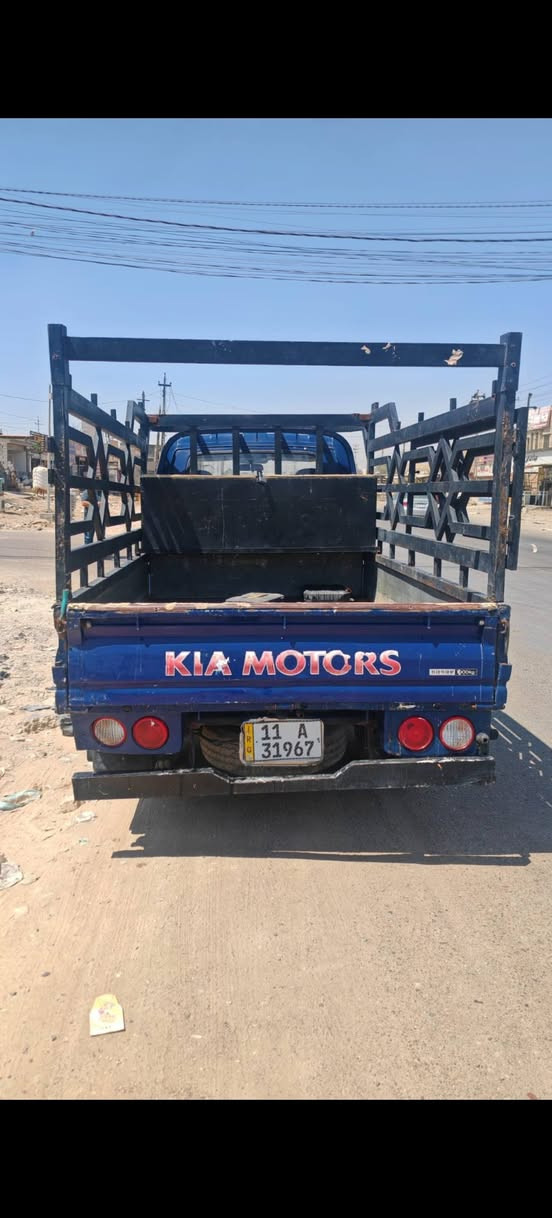 السلام عليكم كيه حمل مسكر طربه بسمي بغداد سياره خير من الله لا تبخير لا كير سياره نضيفه بغداد المعامل *********** مديل ٢٠١١ سنويه جديده سعر ١٠٧ وبيهه مجال ورجان الما يعجبه السعر لا يعلق
