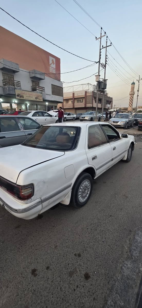 كروسيده موديل 1991 رقم انبار تحويل ثاني يوم سياره جاهزه من كل شي صدر جديد تخم تاير كير محرك كفاله  ولباقي جاهز سياره بدون دواخل ع ابلاد محرك ونجي المرغوب السعر 28 وبيه مجال العنوان فلوجه شارع العام *********** شرط لتحويل كبل عقد مروري
