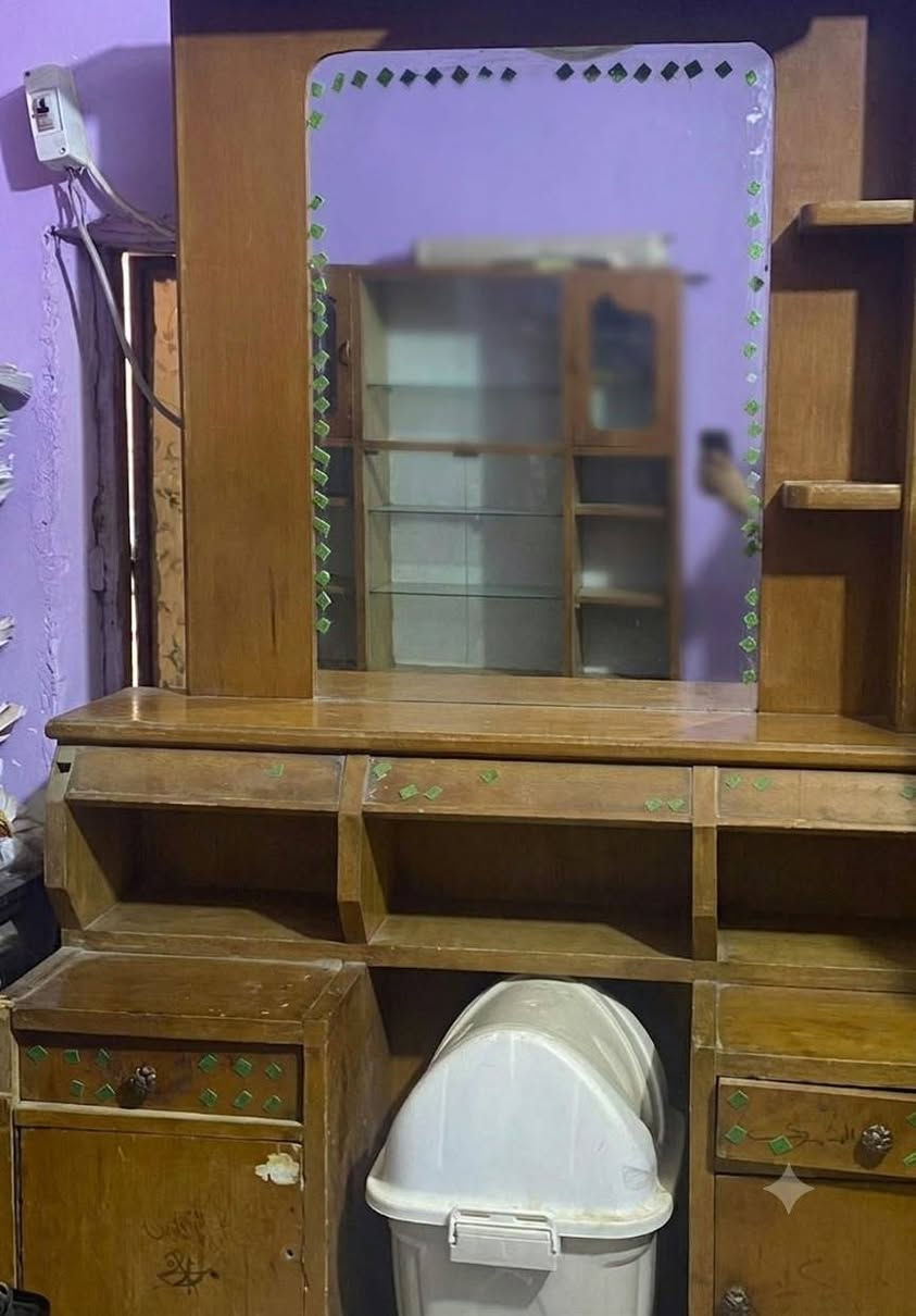غراض للبيع كلمن وسعره مناسبات شراي يتواصل ***********
