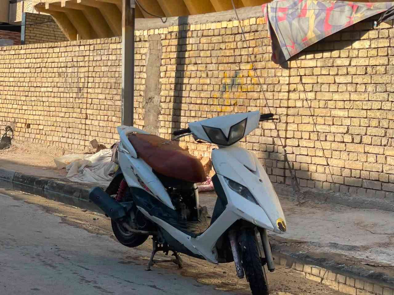 درجه ثعلب كوم حديد ابيع طافيه سعر 200 ما عرف شبيهه مكاني بغداد الرافلي ***********

