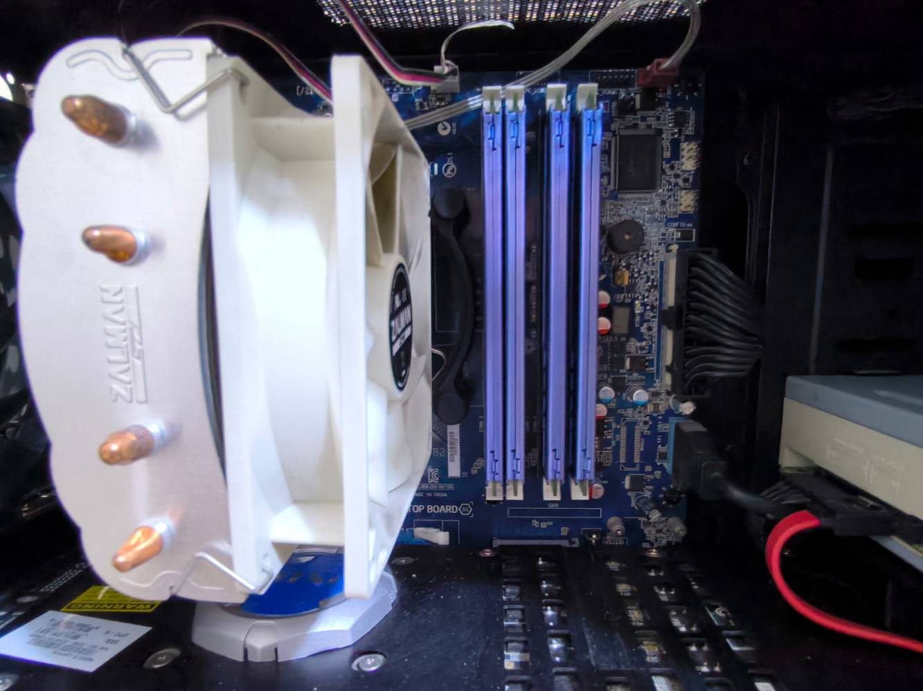 كيس كولر ماستر • i7 جيل٣ • GTX 680