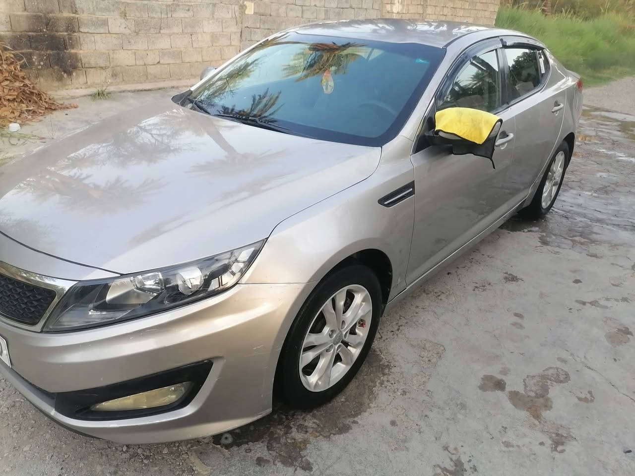 السلام عليكم اوبتيما ٢٠١١ رقم ديالى الجديد سنوية جديدة كير محرك٢٤٠٠ GDi دبل كازكيت يعني بانزين عادي انسى شي اسمه دوانز تبريد حداديه كامله من كلشي ونظيفه كلش السيارة حادث امريكا فقط جاملغ وبنيد مكاني ديالى بعقوبة الشراي يتصل وبالخدمة ***********
