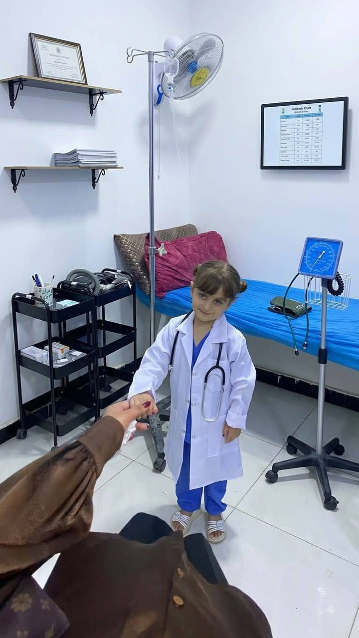 💙 لأن صحة الطفل مو بس علاج… هي راحة وطمأنينة 💙

في عيادة أوكسجين التمريضية الخافرة
نهتم بأطفالكم مثل ما نهتم بيكم ،،،

وفرنا مساحة ألعاب خاصة داخل العيادة
حتى نخلي زيارتهم إلنا تجربة حلوة ومريحة 🌈🎈
بعيدة عن الخوف والتوتر ✨

نؤمن إن الراحة النفسية تسرّع الشفاء
وتصنع فرق كبير بصحة الطفل 🤍

📍 ديالى / بعقوبة / بهرز / المثلث / مقابل حسين فون 

📞 ***********(اتصال)

*********** ( واتساب)

🕐 خدمة 24 ساعة(بدون تعزيل)

عيادة اوكسجين التمريضية  … وياك وين متكون 💙

⸻
