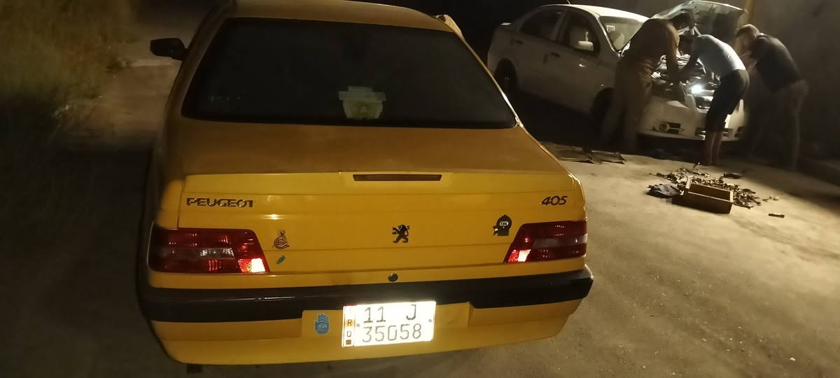 مرخصت مدير الكروب
سلام عليكم سياره بيجو 405لميس  مديل 2015سياره خير من الله كفاله من الخياسات تخم تاير سنويه 2031 مصفره هيئة وغرامات رقم انكليزي بغداد تحويل ثاني يوم بيها دمام بل سماعات سيار شاهد الله مال بيت ما مشتغلين بيها تكسي 
سياره بعدها نضيفه اشاير بل مري سعر 43 وبيها مجال لشراي رقمي ‏‪***********‬‏

