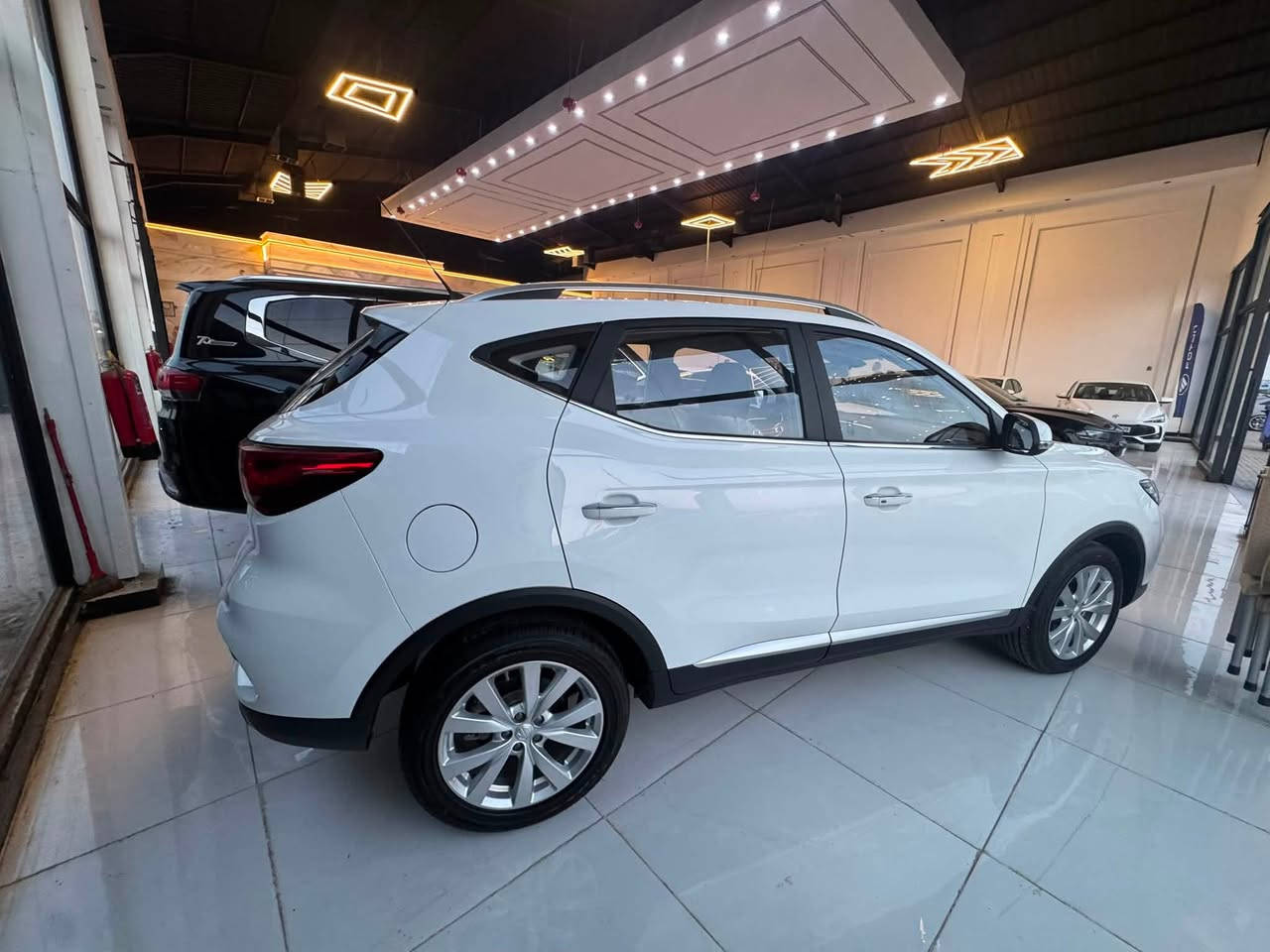 Mg ZS زيرو
ضمان ٦ سنوات 
محرك 1500 تنفس طبيعي 
موديل 2025 
السعر 135$ 
مرقم وجاهز للاستلام 
الموصل / معرض العباسي 
وكيل معتمد لدى MG 
***********
